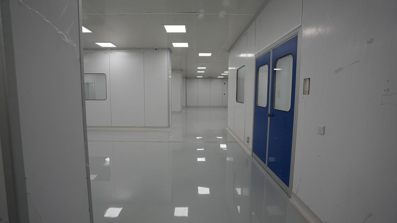 GMP cleanroom